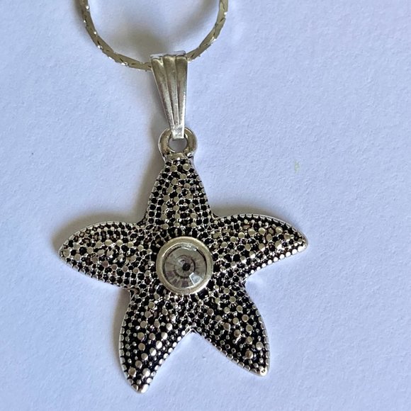 Starfish Necklace Crystal Silver Tone Nautical Island Sea Life 18" Plated - Picture 6 of 11